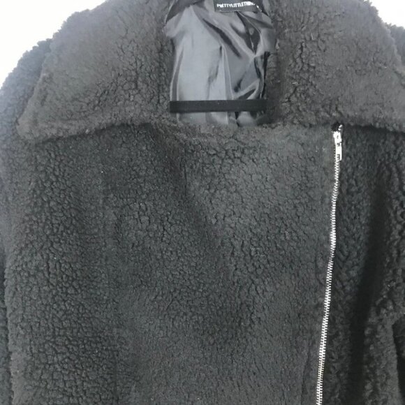 PRETTY Little Thing Black Teddy Coat Size 4 - Picture 2 of 7